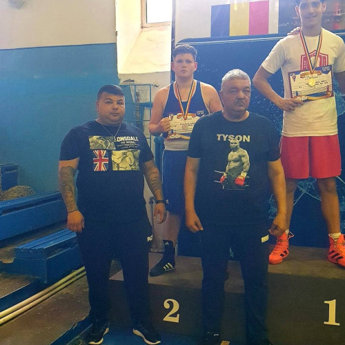 Boxerul de la Târgoviște, adus acasă un argint la Cupa României pentru cadeți