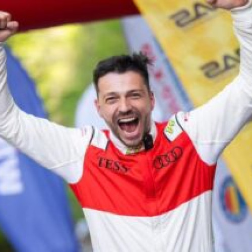 Octavian Ciovică a câștigat Trofeul Râşnov la viteză în coastă: prima etapă a Campionatului Național de Viteză în Coastă