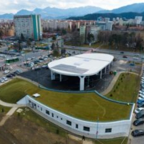 Titlu vară Breastrevele lui Coliban: Terminalul RATBV de la Gară

"Terminalul RATBV de la Gară, o problemă pentru administraţia primarului Coliban. A fost lăsat degeaba, finanţarea europeană a fost risipită