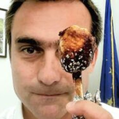 Prețul toaletelor lui Coliban, dublu mai ieftine în București!