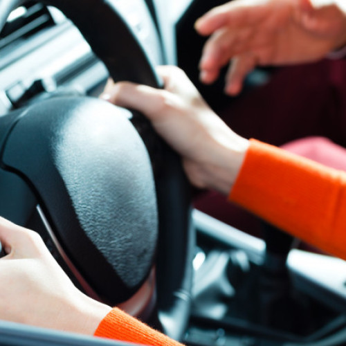 Accident rutier mortal: pietonul accidentat de un tânăr de 17 ani la Târgoviște în timpul unei ședințe de șoferi