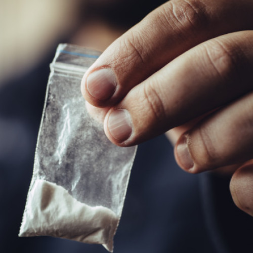 Primarul din Amsterdam propune legalizarea cocainei în farmacii pentru combaterea traficului de droguri și a crimei organizate - Infractorii profită de interdicția drogurilor