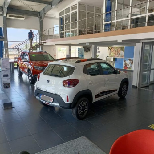 Producția locală de mașini va crește la 550.000 unități datorită lansării de noi modele de Dacia și Ford în 2024