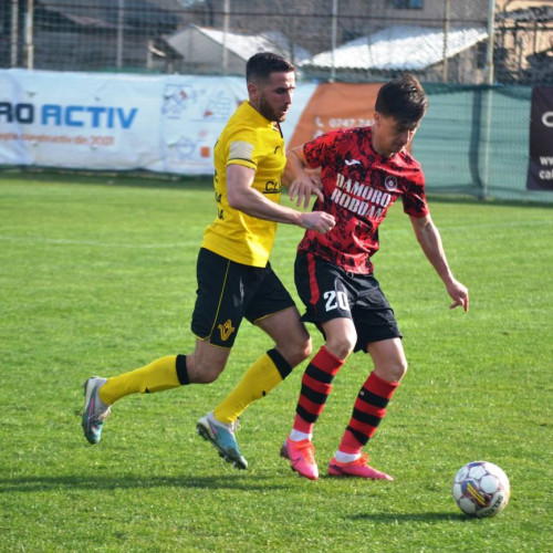 Liga a 4-a. Rezultate etapa a 23-a: Roberto Ziduri pierde o victorie crucială în fața lui Urban Titu