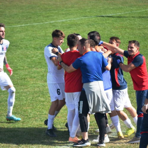 Victorie categorică pentru Urban Titu și Roberto Ziduri în etapa de week-end a campionatului județean