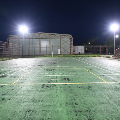 Administrația din Răcari îndeamnă tinerii la mișcare și oferă acces gratuit la terenurile de sport