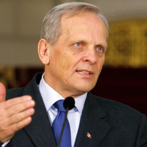 Stolojan: Ciucă, posibil președinte în locul lui Geoană