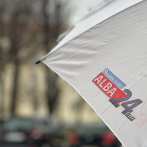 Vremea rece și precipitațiile se întind în întreaga țară, temperaturile continuă să scadă. Cod Galben de ploi și ninsori în sudul județului Alba până luni. Știri meteo: Minime sub -5 grade Celsius.