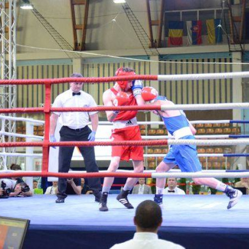 Box: Românul Robert Eusebiu Jitaru, calificat în sferturile de finală ale categoriei 63,5 kg la Europenele din Belgrad