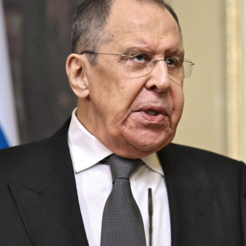 Ministrul rus de Externe: Occidentul se balansează periculos pe marginea unui conflict nuclear cu Rusia