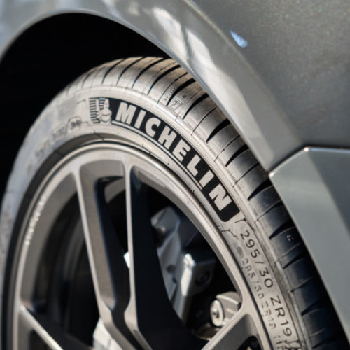 Michelin transferă parte din producţia din Polonia la fabrica din România