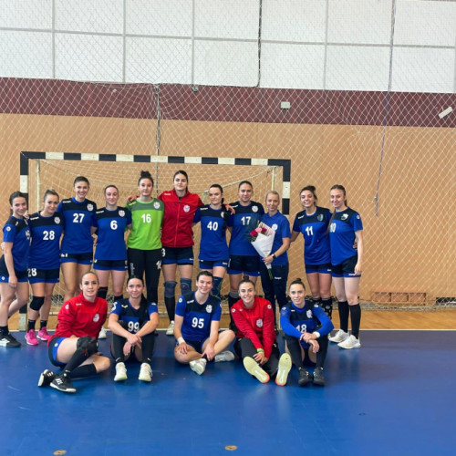 CSM Galați a terminat sezonul regulat de handbal feminin în Seria B cu un loc al doilea după înfrângerea cu CSM Iași.