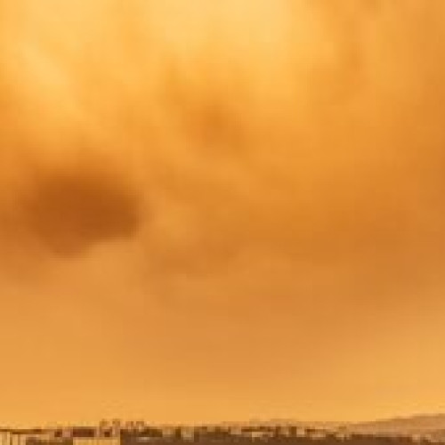 Praf saharian in Romania marti si inceputul zilei de miercuri - ANM avertizeaza