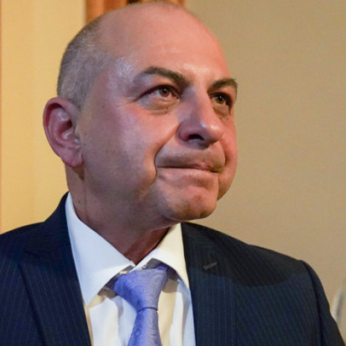 Cerința politică a fost ca Cîrstoiu să renunț la pozitia de candidat înainte de a fi declarat fost membru PSD-PNL: Un medic nu abandonează niciodată