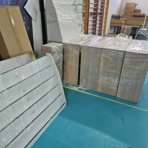 Dărmănești face investiții în educație - elevi și părinți beneficiază de transport gratuit și mobilier nou