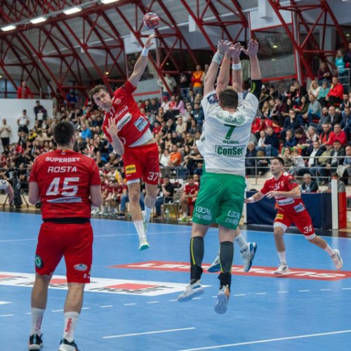 Handbalistii dinamovisti castiga cu greu impotriva lui Skjern