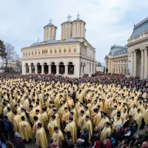 Pelerinajul de Florii, organizat la Bucureşti de Arhiepiscopia Bucureştilor