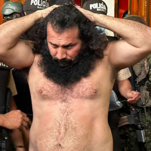 Galerie Foto Unde este Fito? Povestea celui mai notoriu infractor din Ecuador, care a fugit din închisoarea în care trăia ca un rege