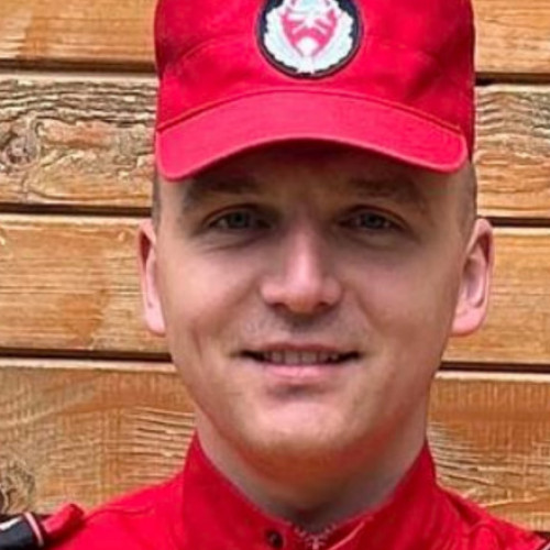 Angajat ISU din Neamț, Client Salvat în Magazin: Cine Este Salvatorul