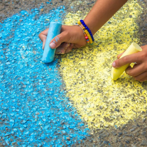 NEWS: Rusia şi Ucraina ajung la un acord în Qatar pentru repatrierea a 29 de copii strămutaţi de război