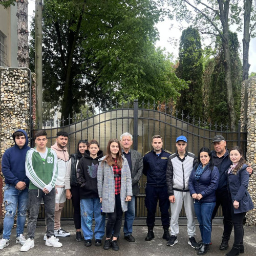 Elevii Liceului Tehnologic, în vizită la Penitenciarul Găești pentru a înțelege consecințele deciziilor greșite