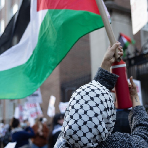 93 de persoane au fost arestate în timpul unor manifestaţii în campusurile universitare din SUA

Manifestaţii pro-palestiniene provoacă 93 de arestări în campusuri universitare din SUA