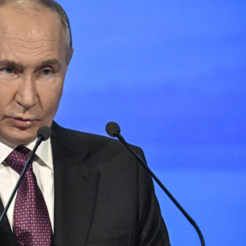 Putin confirmă că prima sa vizită externă după învestitură va fi în China