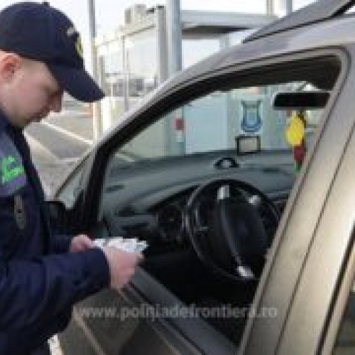 Guvernul României a aprobat deschiderea unui nou punct de trecere a frontierei cu Ungaria. Țara se pregătește să faciliteze traficul și accesul spre Serbia. Ministerul de Transporturi și Infrastructurii pregătește inaugurarea drumului județean DJ 682 pentru trafic internațional. Punctul de trecere va servi pentru persoane și mărfuri cu greutate până la 3,5 tone. Data oficială a deschiderii va fi stabilită prin acord diplomatic. Investiția a fost subliniată de ministrul Sorin Grindeanu ca un pas important pentru aderarea la Schengen. Așteptăm aprecierile tale pe pagina noastră de Facebook!