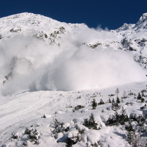 Avertizare de Risc de Avalanșe și Zăpadă în Munții Făgăraș la Bâlea Lac