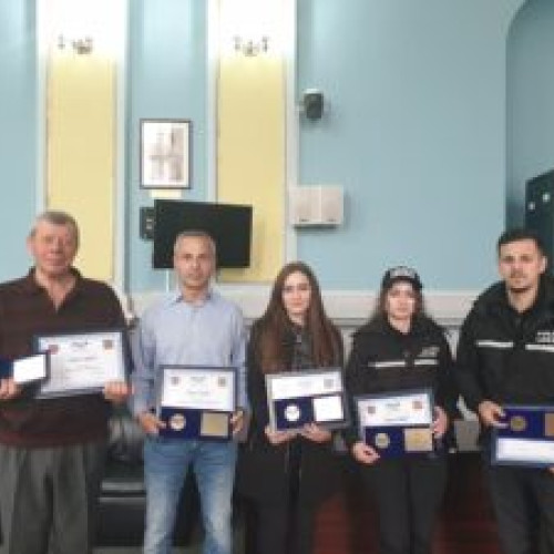 Titlul de Excelenţă "Pro Urbe" acordat unor braşoveni remarcabili. Prețuirea implicării și dedicării cetățenilor în comunitatea noastră.