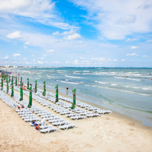 Un bărbat în vârstă de 50 de ani s-a înecat în mare, în Mamaia