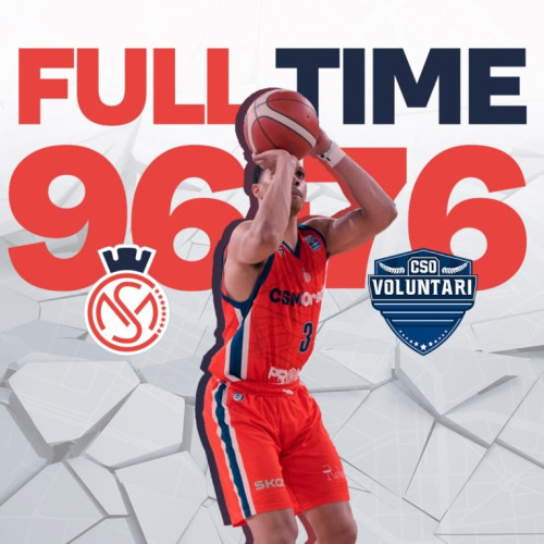 Oradea si Cluj inainte cu 2-0 in semifinalele Ligii Nationale de baschet