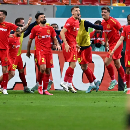 FCSB devine noua campioană a României la fotbal după învingerea Farului Constanţa!