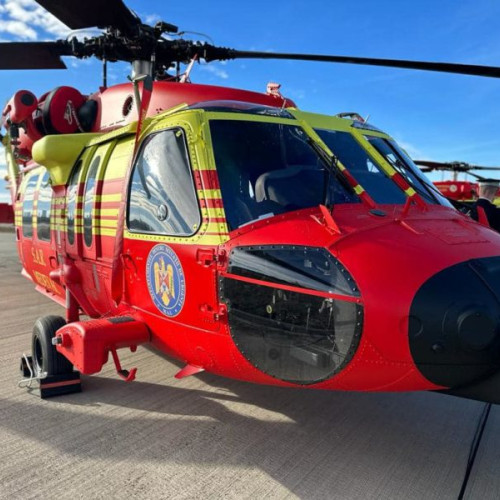 Transport urgent de organe pentru transplant prin elicopterul Black Hawk
