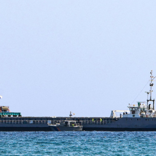 400 de tone de alimente sunt în drum spre Gaza. O navă cu ajutor umanitar a plecat din Cipru