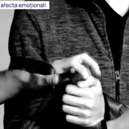 Orfelinatele groazei din anii '90 n-au dispărut. Un tânăr a fost ținut legat un an și jumătate, șefii centrului susțin că l-au protejat