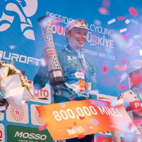 Frank van den Broek din Olanda devine câștigătorul Turului Turciei 2024 la Ciclism, după ce ultima etapă este anulată din cauza condițiilor meteo.