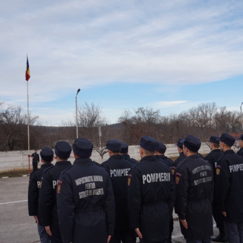 Pompierii caută civili să completeze deficitul de cadre în sistem înainte de noile reglementări de pensionare, potrivit rapoartelor din 29 Aprilie 2024 ora 08:38