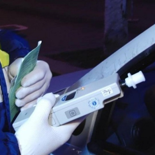 Șofer băut și fără permis, prins de polițiști în Galați