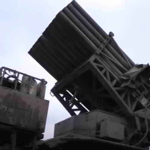 Soldații ucraineni dezvăluie experiența cu lansatoarele românești APR-40: se strică des și necesită oprirea frecventă pentru răcirea motorului