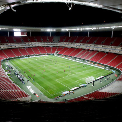 Guvernul anunță construirea a două noi stadioane: „Nicolae Dobrin” la Piteşti și „Gheorghe Hagi” la Constanţa