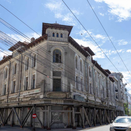 Lucrările de renovare a Palatului "Gheorghiu" încep săptămâna viitoare, anunță Primăria Galați. Casa „Simion Gheorghiu” urmează să devină un hub IT după renovare.