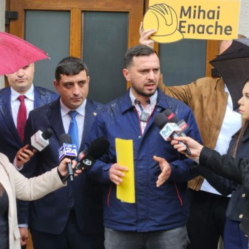 AUR depune plângere penală împotriva lui Nicușor Dan pentru sursele de finanțare ale panourilor electorale din București