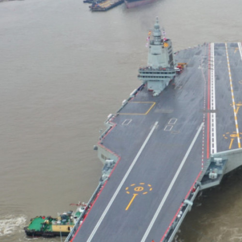 Nava "Fujian" începe testele pe mare pentru cel mai modern portavion al Chinei.
