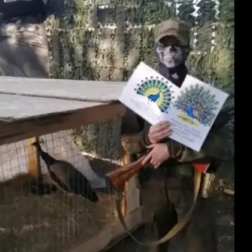Grădina zoologică din Rusia trimite păuni soldaților ruși în Ucraina, dar postarea provoacă insulte la adresa lui Putin