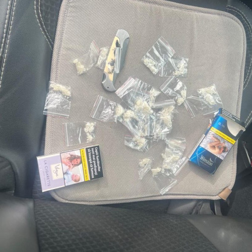 Știre de ultimă oră- Bărbat suspect, prins de jandarmii din Alba Iulia cu 27 de plicuri cu substanțe interzise.