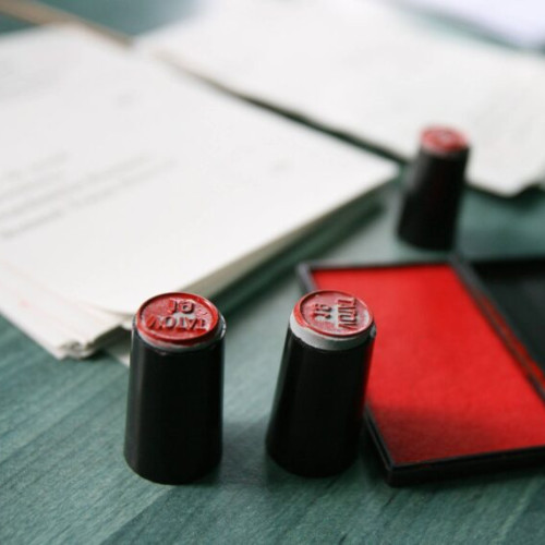 S-a încheiat perioada de depunere a candidaturilor pentru alegerile locale din 9 iunie. Suspansul a fost întreținut de candidații din Capitală, unde Cristian Popescu Piedone se află în cursă pentru postul de primar general, alături de Nicușor Dan, Gabriela Firea și Sebastian Burduja. PSD și PNL au decis să aibă candidați comun, dar scandalul a adus în față și alte nume surpriză, precum Alin Nica, care a părăsit PNL pentru a candida din partea Dreptei Unite. Partidele de la putere se bucură de comasarea alegerilor locale cu cele parlamentare, însă opoziția visează la păstrarea primăriilor mari precum