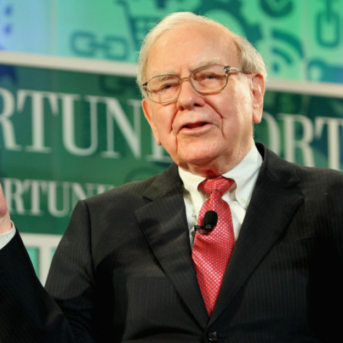 Miliardarul Warren Buffett: Escrocheriile cu inteligența artificială devin din ce în ce mai convingătoare