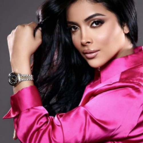 O influenceriță și regină de frumusețe ucisă într-un restaurant din Ecuador. Tânăra își anunțase poziția pe Instagram