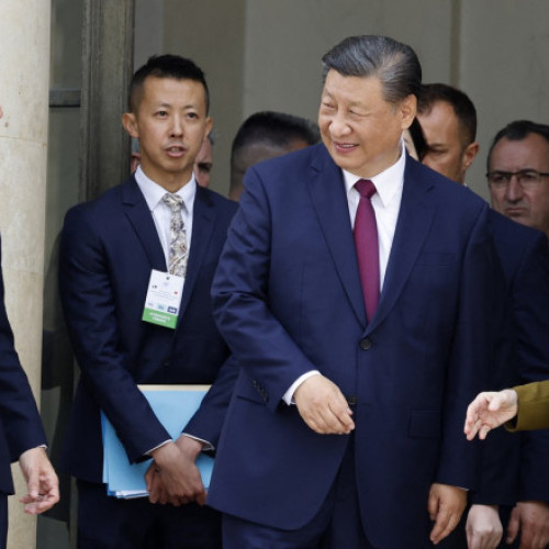 Xi Jinping e în Europa pentru prima oară după cinci ani și s-a întâlnit la Palatul Élysée cu Macron și șefa UE. Mizele acestei vizite